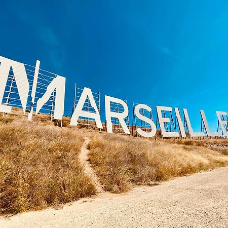 Terrasse - Hyper Centre - 2 Chambres - Parking Gratuit - Calme & Lumineux - Arrivee Autonome Marseille Luaran gambar