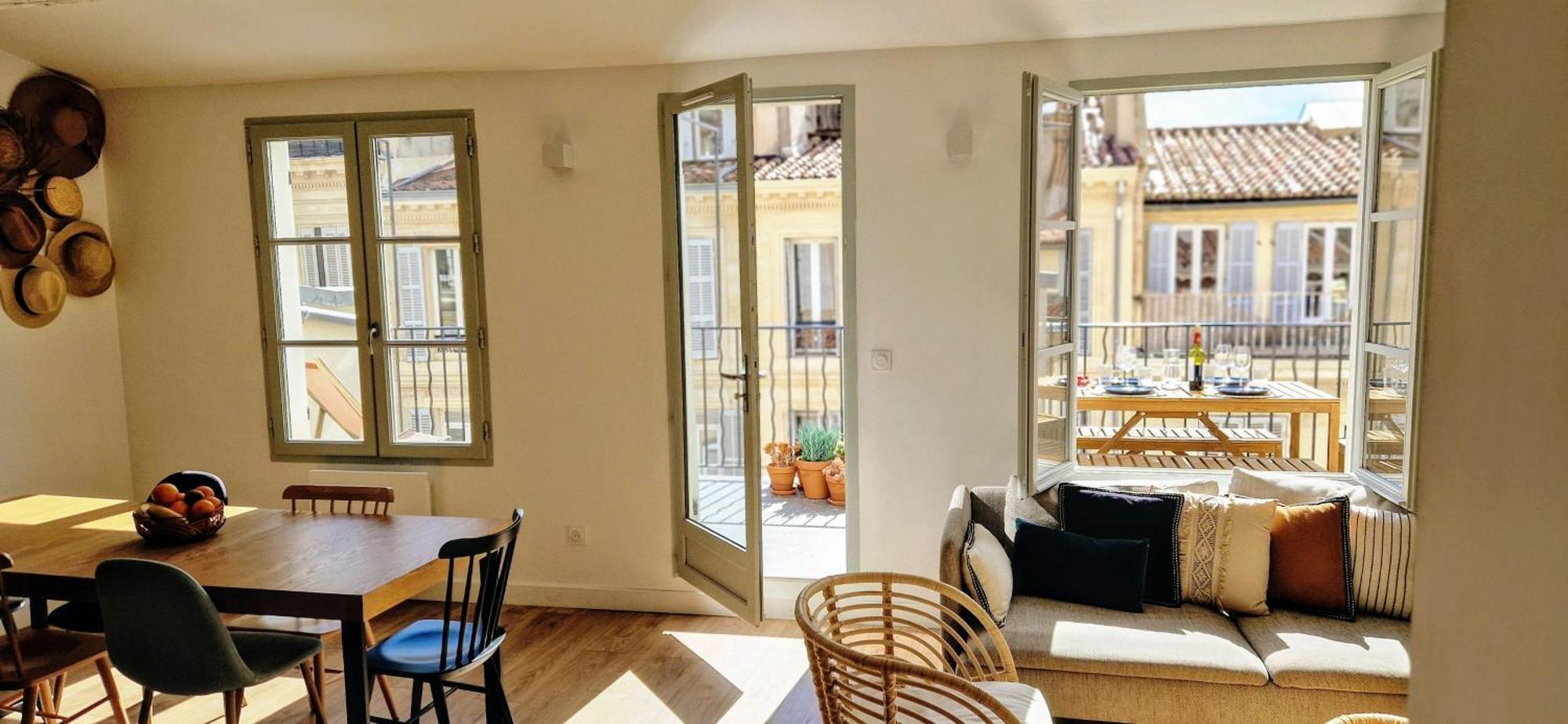 Terrasse - Hyper Centre - 2 Chambres - Parking Gratuit - Calme & Lumineux - Arrivee Autonome Marseille Luaran gambar