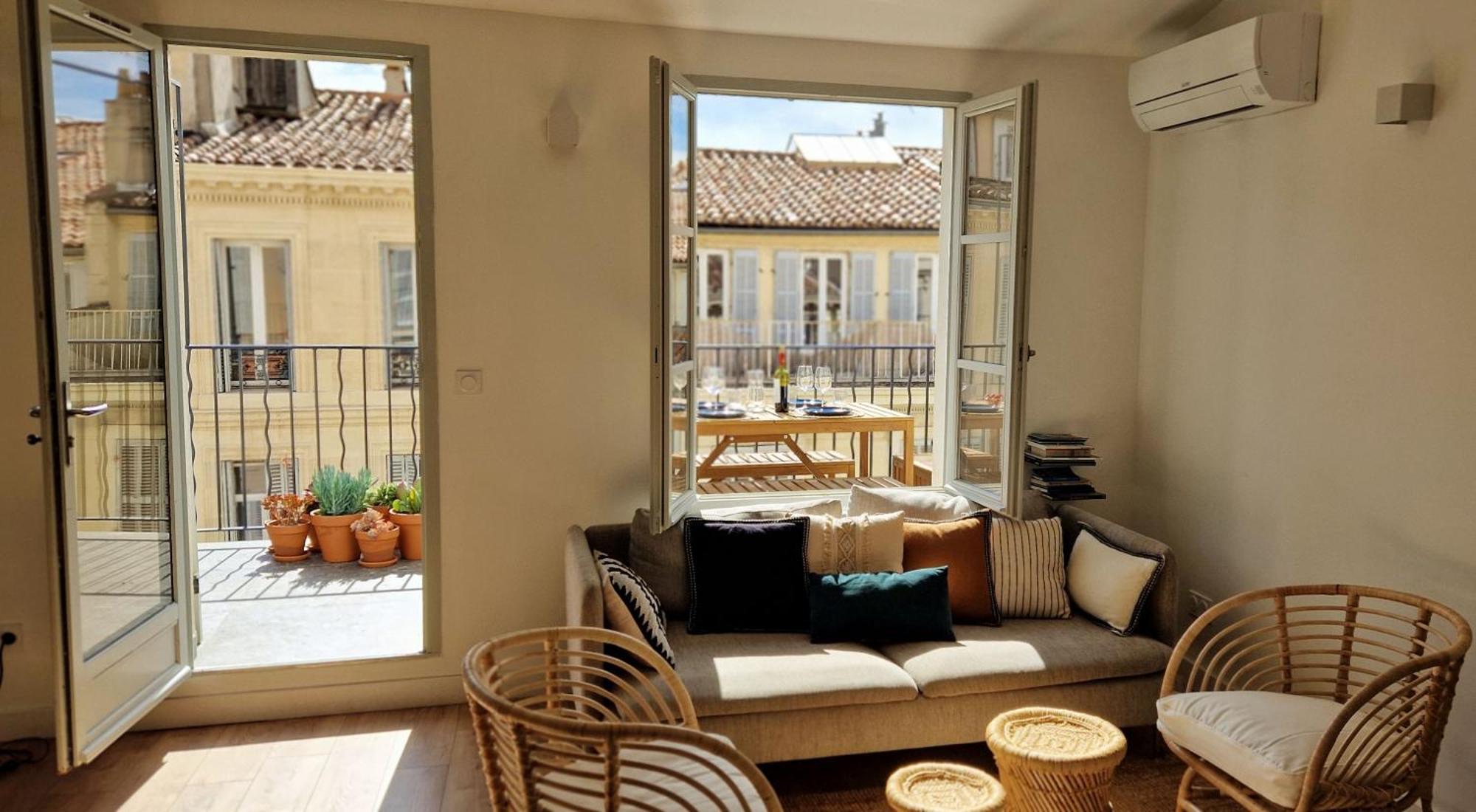Terrasse - Hyper Centre - 2 Chambres - Parking Gratuit - Calme & Lumineux - Arrivee Autonome Marseille Luaran gambar